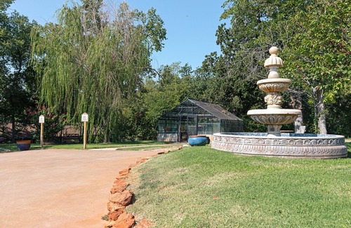 Oklahoma City House | Bunk House at El Sueño