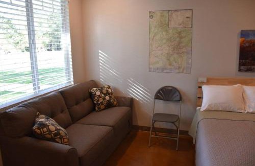 La Verkin House | Bunkhouse 7B Near Grove Of Trees