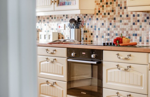 Stanton on the Wolds Apartment | Bunny Hall Escape - Three Bedroom Apartment, Sleeps 6