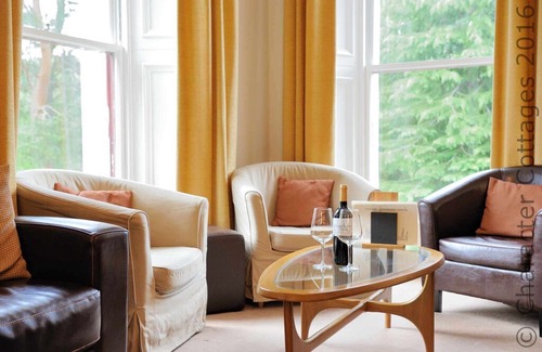 Kinloch Rannoch House | Bunrannoch House is a large, Victorian hunting lodge which stands proudly in its large grounds