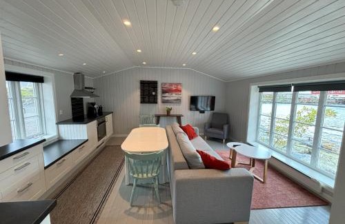 Sørvagen House | Buodden Rorbuer - Fisherman Cabins Sørvågen