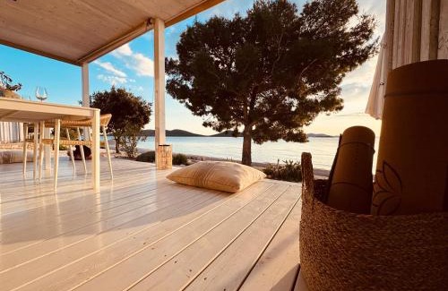 Drage Villa | Buqez Eco Resort - calm beach house 23