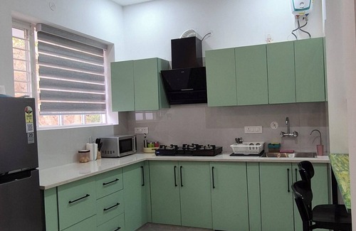 Bullawala Ski Chalet | Buraans: 2-bedroom chalet in delightful Dehradun with AC, WiFi