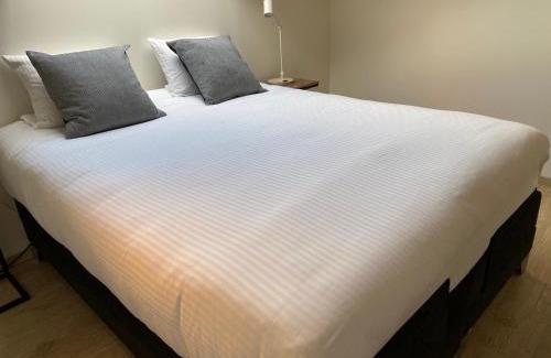 Ghent City Centre Bed & Breakfast | Burgstraat 17 Apartment in Exclusive Patrician House in Medieval Ghent