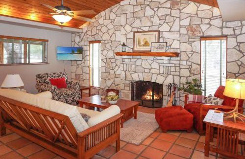 Wimberley House | Burnett Ranch Cabins- Rosemary