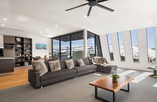 Hotham Heights Ski Chalet | Burramungee - Mt Hotham