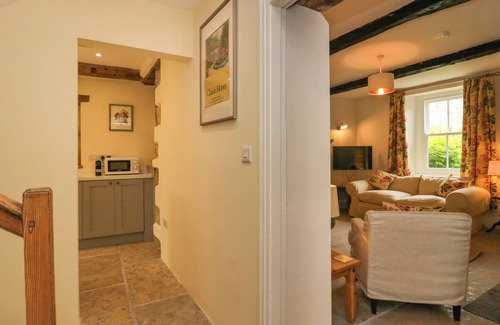 Burton-in-Lonsdale Cottage | BURTON HOUSE, pet friendly, with open fire in Burton-In-Lonsdale