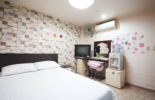 Saha Hotel | Busan Dangri O2