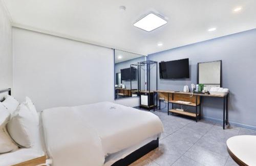 Buk-gu Hotel | Busan Deokcheon AU