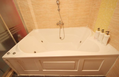 Dongnae District Hotel | Busan Dongnae Blue Hill
