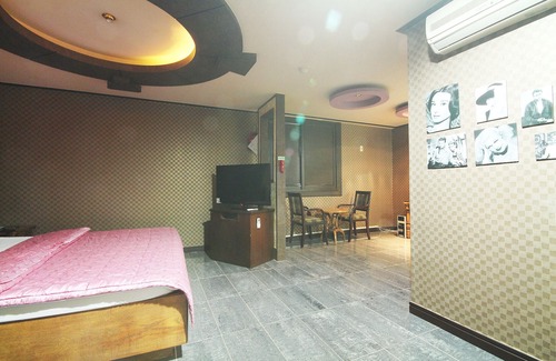 Dongnae District Hotel | Busan Dongnae Blue Hill