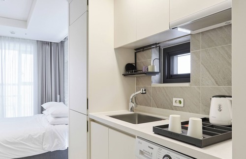 Yeongdo House | Busan Hotel Grazie