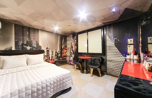 Oncheonjang Hotel | Busan Seodong Venice
