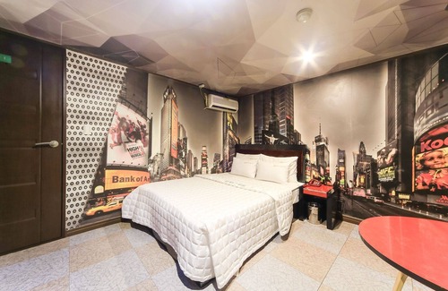 Oncheonjang Hotel | Busan Seodong Venice