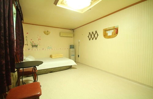 Yeongdo Hotel | Busan Yeongdo Hanguk