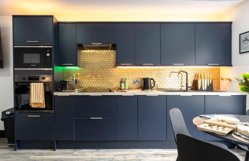 Bushmills Apartment | Bushmills Stunning Apt 4 with patio & BBQ