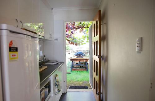Penguin Apartment | Bushy Park Retreat