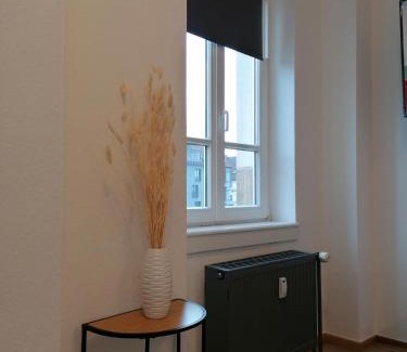 Sandhofen Apartment | Business Apartment mit neuem Bad/WLAN/Smart-TV/Küche