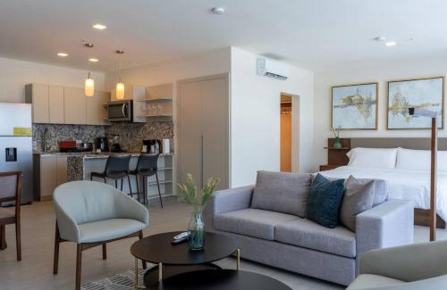 Costa del Este Apartment | Business Loft with Ocean View