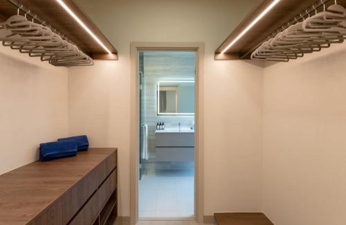 Costa del Este Apartment | Business Loft with Ocean View