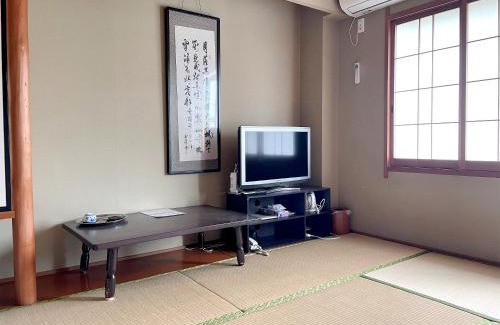 Tsu Hotel | Business Ryokan Wakakusa