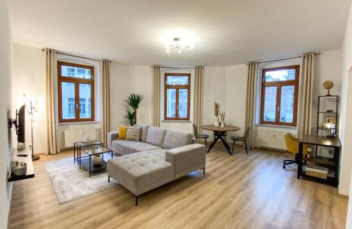 Sonnenberg Apartment | Business - YR Apartment - Citynah, WLAN, Drucker