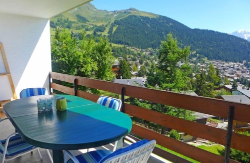 Verbier Apartment | Butte aux Noëls 206 by Interhome