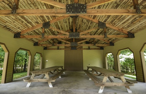 Mountainside House | Butterfly Retreat | Relaxing Mountainside Home + Hot Tub & Wooded Views