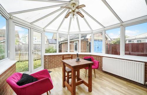 Willesborough House | Butterside House - Spacious Retreat with Hot Tub