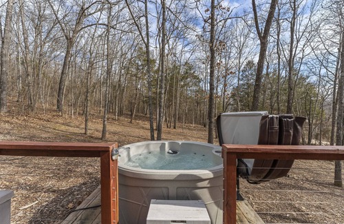 Omaha Cabin | Buttonwood cabin, Table rock lake, Golf, Branson, Omaha area.