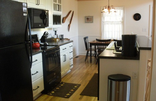 Dugspur House | *Buy 5 nights, GET 2 NIGHTS FREE! (Same stay).*