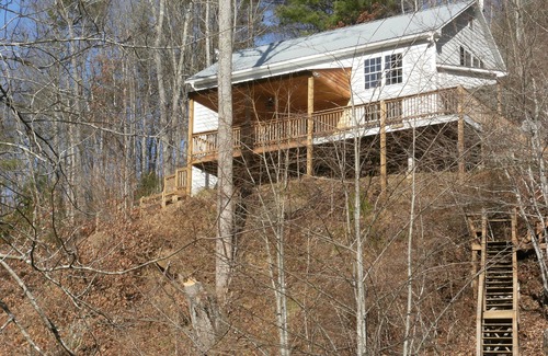 Dugspur House | *Buy 5 nights, GET 2 NIGHTS FREE! (Same stay).*