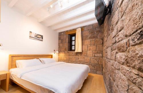 Ayvacik Hotel | Buyan Han