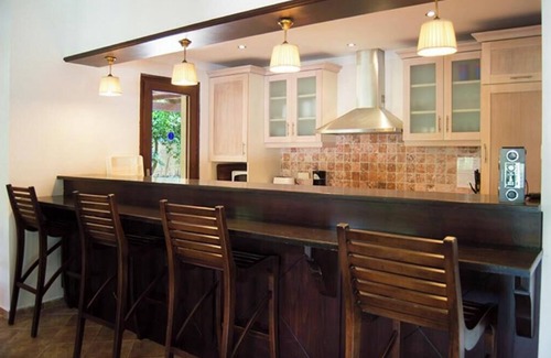 Bitez Villa | BV-460 4 Bedroom Holiday Villa with Private Swimming Pool for Rent