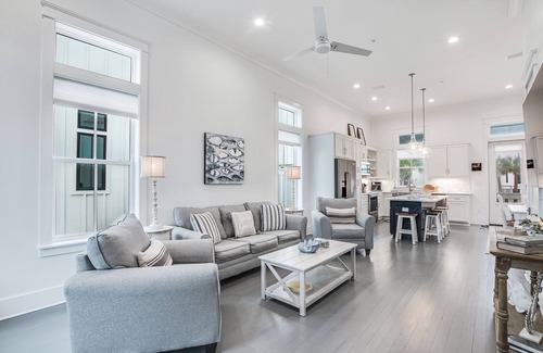 Orange Beach Cottage | BVR 10 - Still Waters by Liquid Life