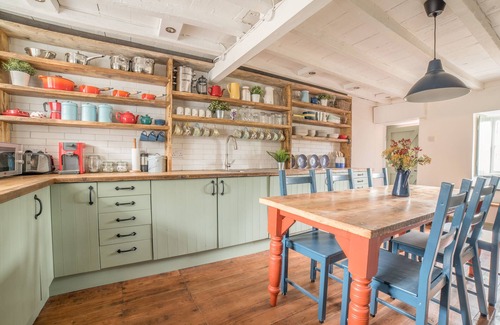 Cemmaes Cottage | BWTHYN DYFI, pet friendly, character holiday cottage in Cemmaes