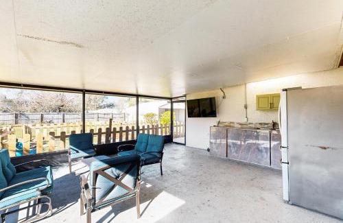 Beach Haven House | By the Beach - Main