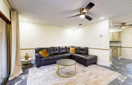Beach Haven House | By the Beach - Main