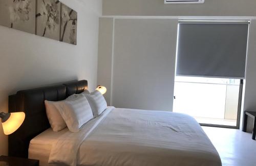 Batu Ferringhi Apartment | By The Sea@Direct Seaview level6