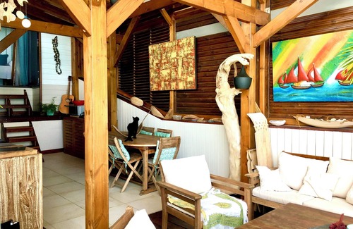 Perinet House | By the sea facing the islet of Gosier and 400 meters from the beach
