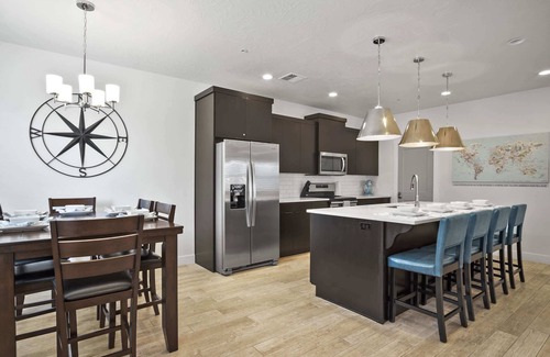 Washington Fields Condo | By the Sea Ocean Vibes in the Mountains!