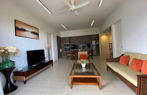 Batu Ferringhi Apartment | By The Sea@Side Seaview n Side Pool view #53A