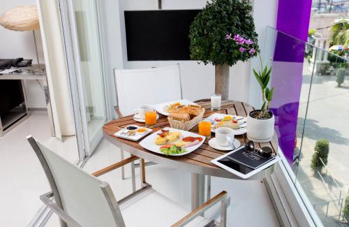 Patong Hotel | BYD Lofts - Boutique Hotel & Serviced Apartments - Patong Beach, Phuket