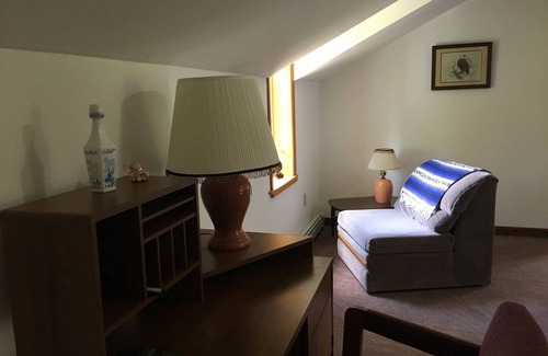 Trapper Creek Apartment | Byers Creek Lodge and cabins rentals in Denali State Park