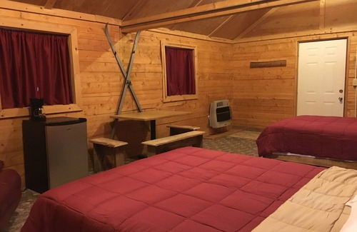 Trapper Creek Cabin | Byers Creek Lodge Eagle Cabin in Denali State Park Trapper Creek Alaska