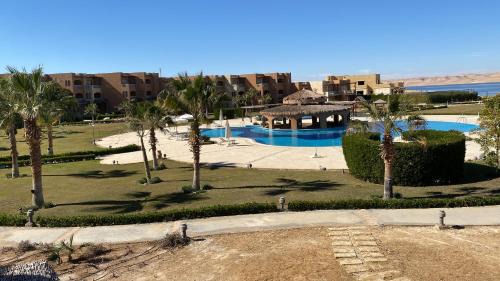 Yusuf as-Sidiq Apartment | Byoum lake side hotel room, Tunis village, fayoum