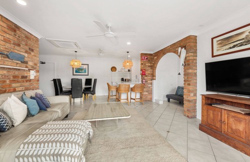 Byron Bay Apartment | Byron Bay Accom - 6/70 Lawson St - Atlantis