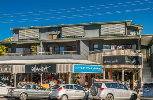Byron Bay Apartment | Byron Bay Accom Unit 2 8 Lawson Street, Byron Bay - Absolute Solace