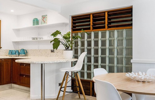 Belongil House | Byron Blisshouse - multi-home retreat with pool