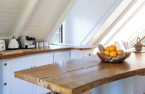 Middle Pocket Cottage | Byron Hinterland Escape with pool immersed in nature